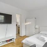 Shortstaypoland Tamka Βαρσοβία