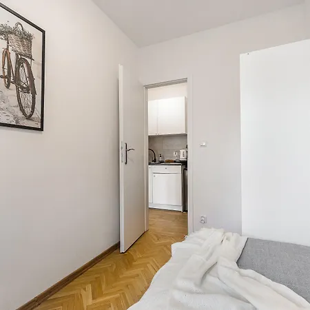 Shortstaypoland Tamka דירה *