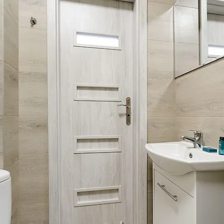 Shortstaypoland Tamka Апартаменты *