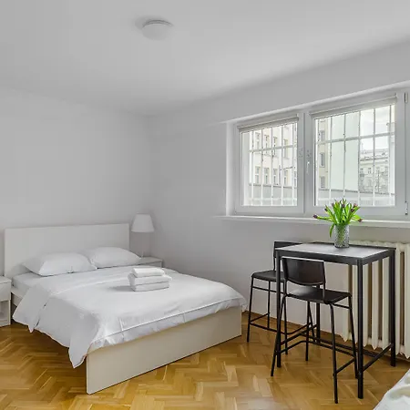 Apartamento Shortstaypoland Tamka Varsóvia